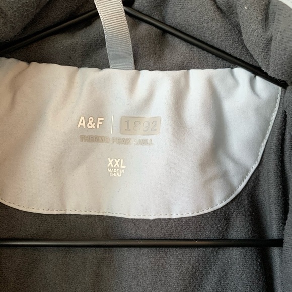 Abercrombie & Fitch Winter Jacket - Picture 7 of 7